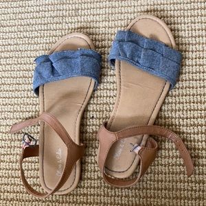 Girls sandals